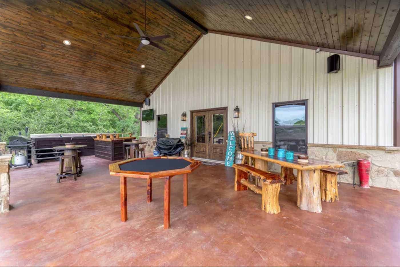 Creekside Barndominium Caldwell Texas Rentals